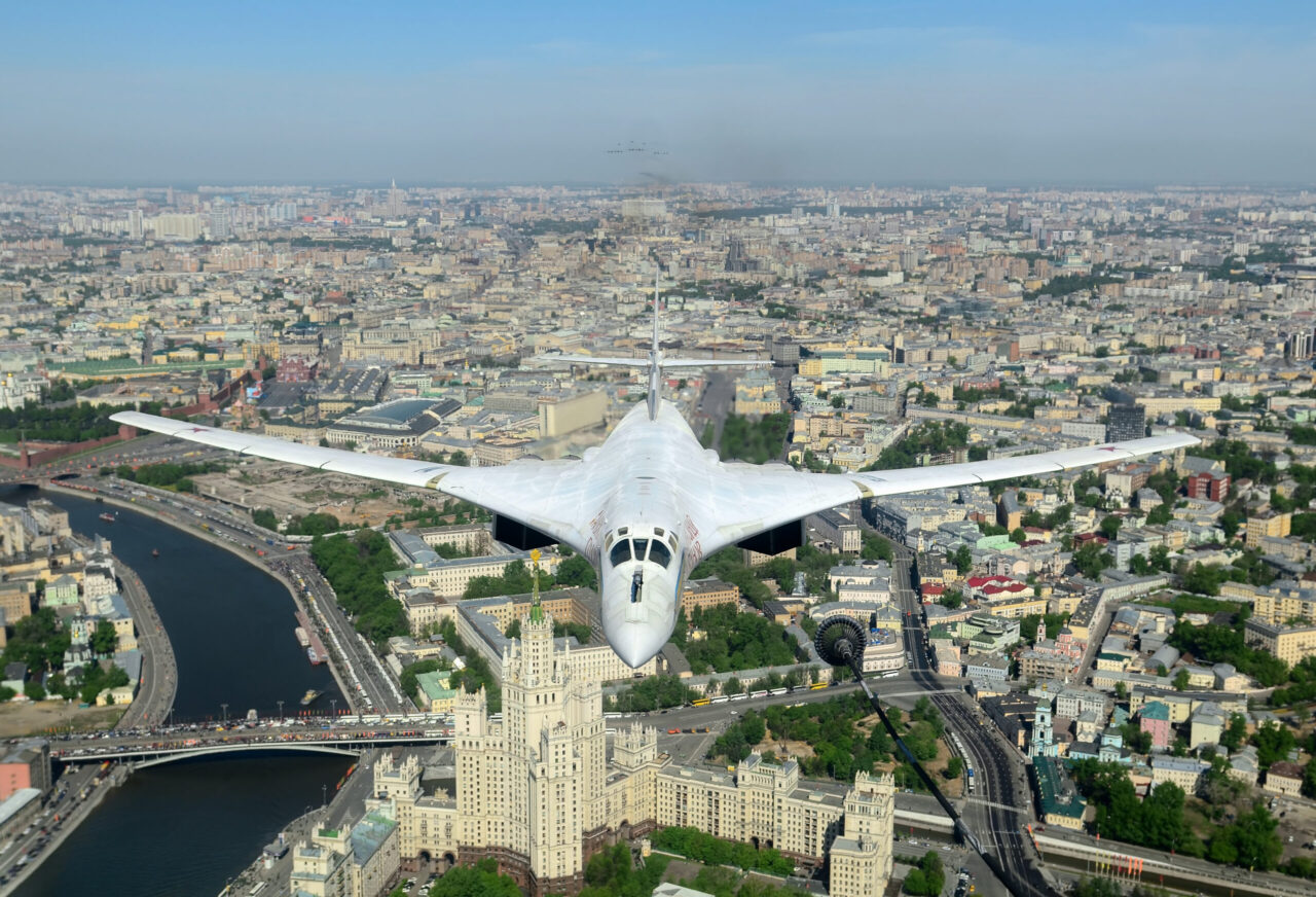 NATO는 러시아의 현대화 된 TU-160 폭격기에 대한 준비가되어 있지 않습니다