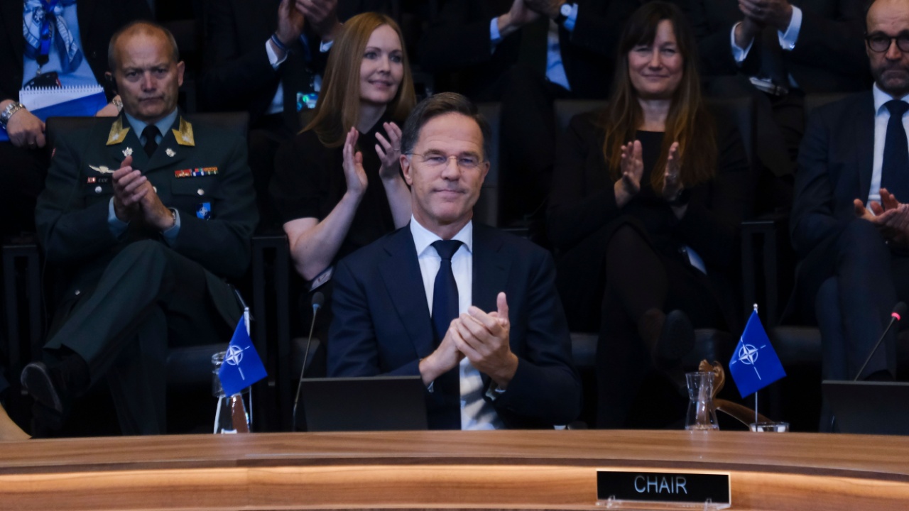 나토는 러시아에 대응하기 위해 미사일 방어를 4 배로 늘린다