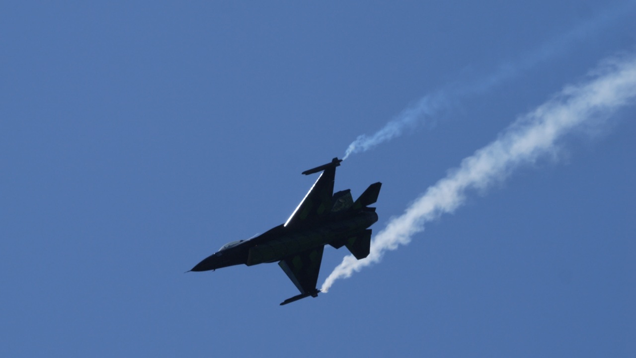 우크라이나는 방금 또 다른 F-16 싸움 Falcon을 잃었습니다