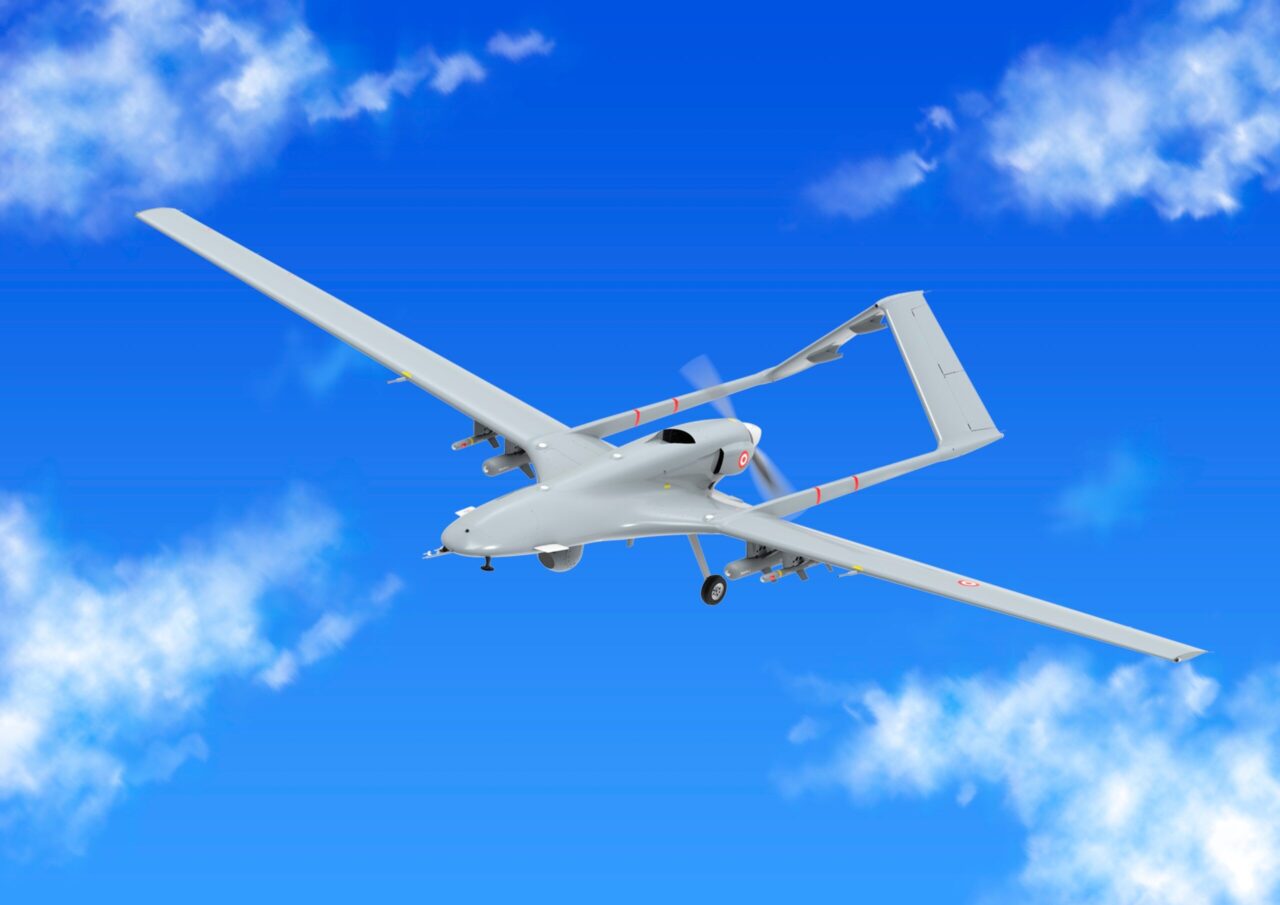 이탈리아는 터키의 Bayraktar TB2 드론을 생산 한 유럽에서 최초로